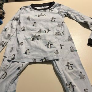 Kids penguin pjs. Excellent used condition